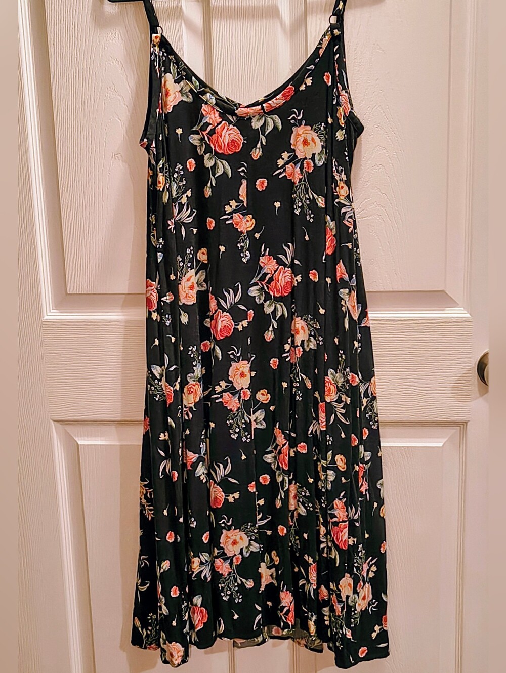 Torrid Midi-Length Trapeze Swing Dress with Pockets - Size 1 / 1X, Black Floral